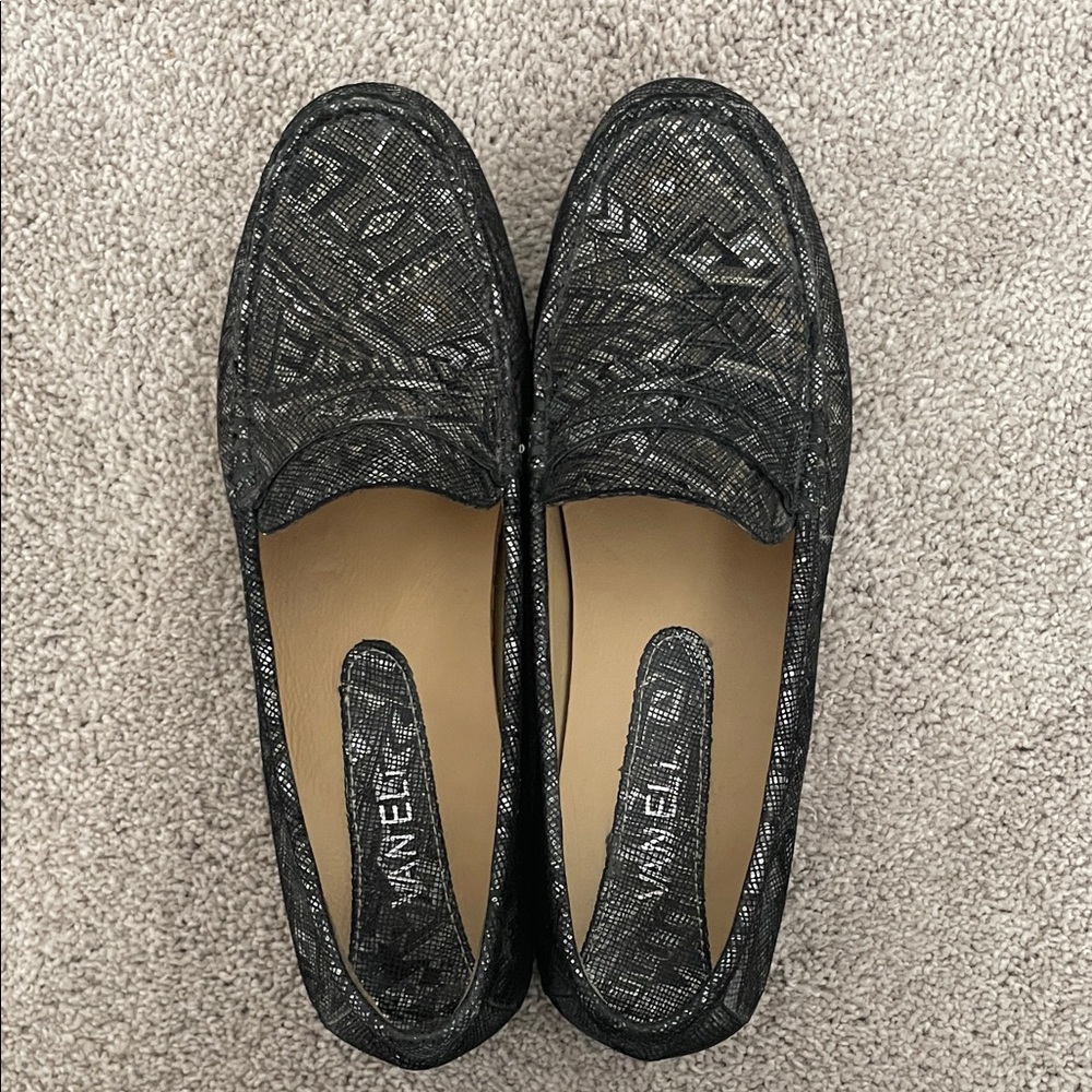 Vaneli women’s back patterned Loafers size 7.5